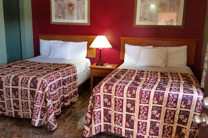 El Rancho Motel