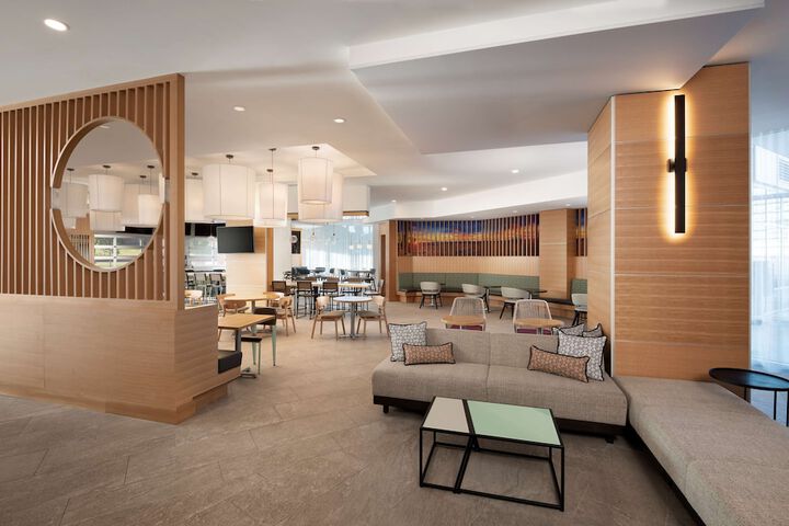 Hyatt House Tempe / Phoenix/University
