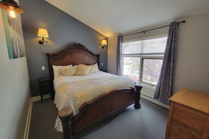 Room 50 of 88