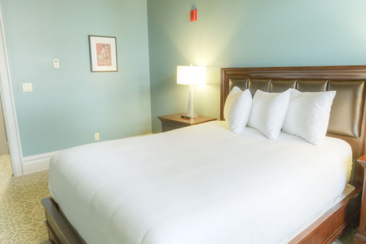Montvale Hotel