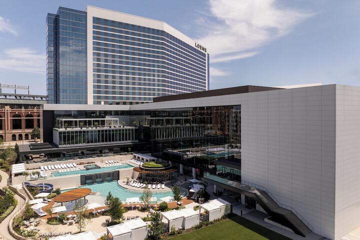 Loews Arlington