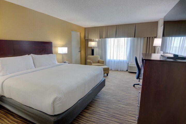 Room 19 of 47
