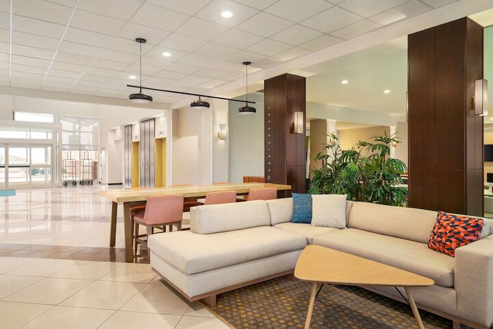 Hotel Interior 11 of 36