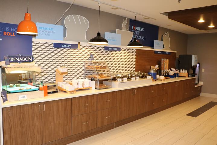 Holiday Inn Express & Suites Douglas by IHG