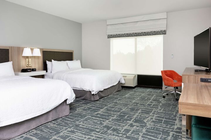 Room 18 of 32