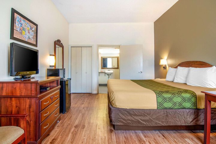 Room 17 of 21