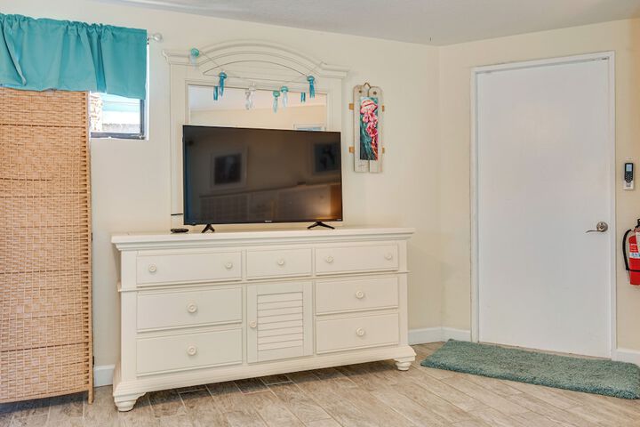 Cape Canaveral Cottage w / Pool - Walk to Beach!