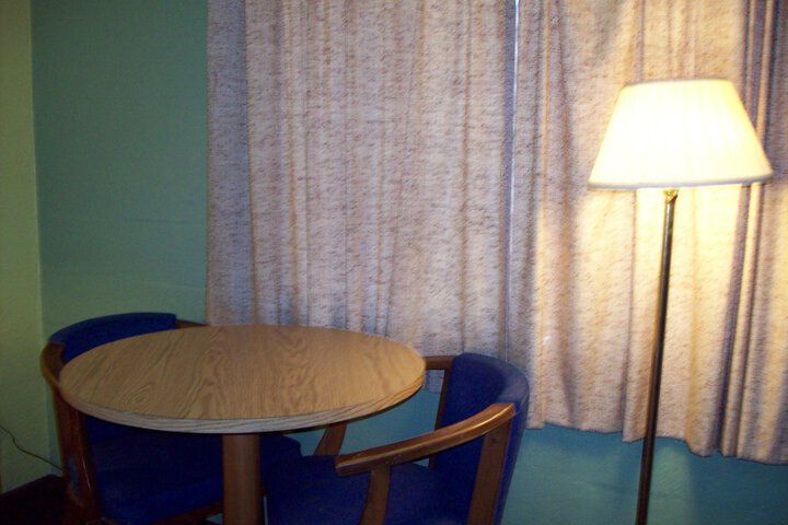 Room 20 of 40
