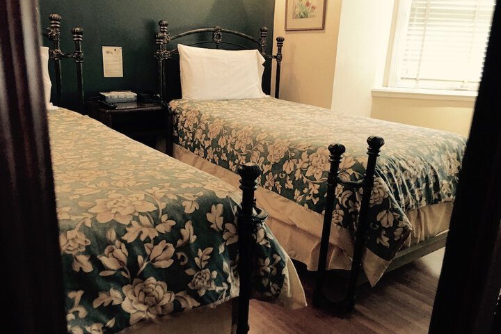 Room 40 of 57