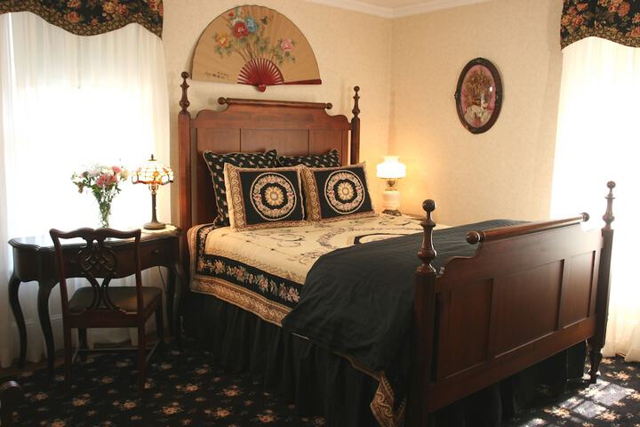 Room 13 of 46