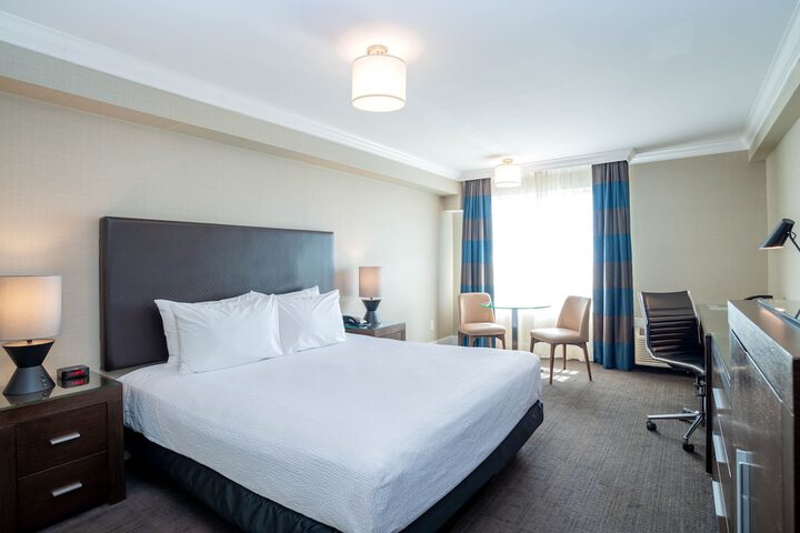 Room 44 of 77