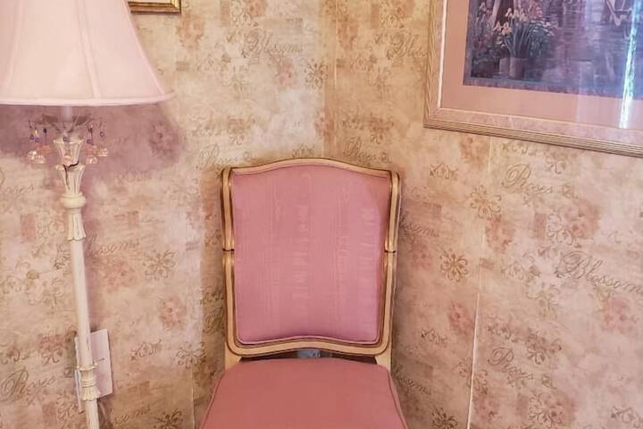 Room 20 of 27