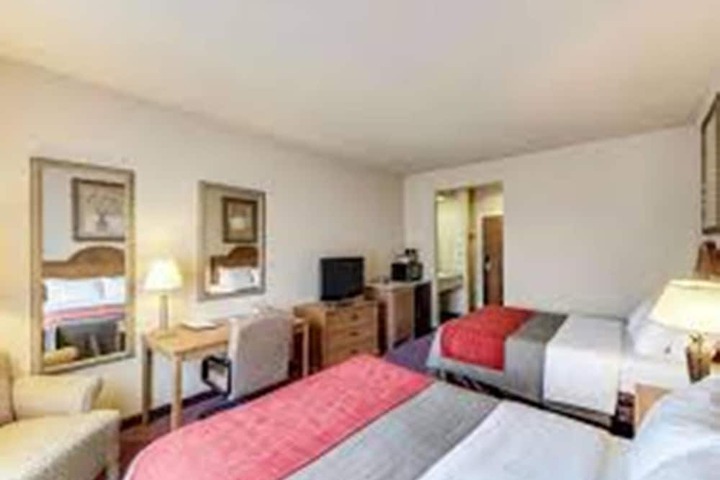 Room 26 of 35