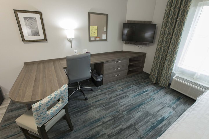 Room 43 of 56