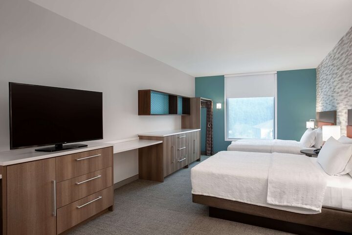 Room 20 of 38
