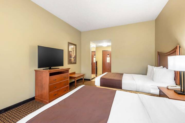 Best Western Plus Grand Island Inn & Suites