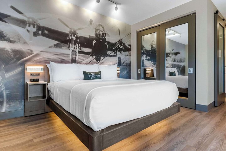 Room 16 of 71