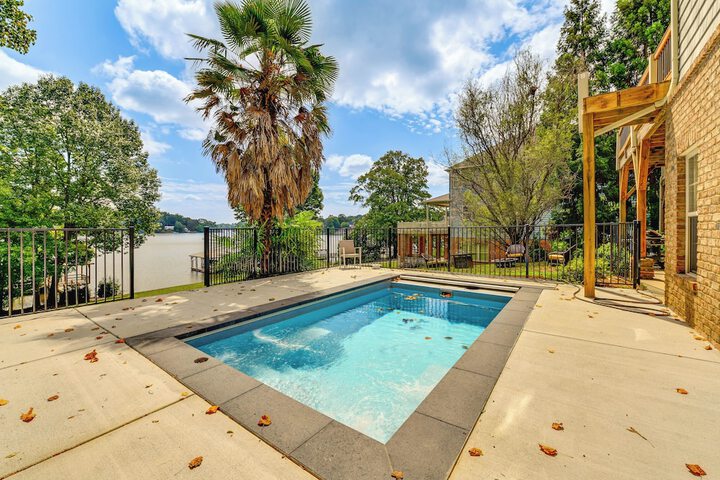 Waterfront Sherrills Ford Home w / Pool & Boat Dock