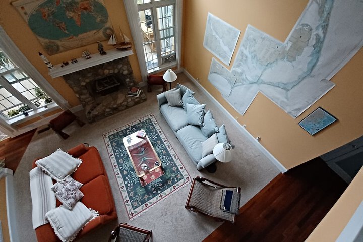 Room 33 of 43