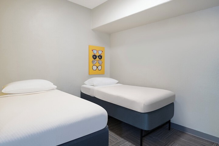 Room 21 of 58