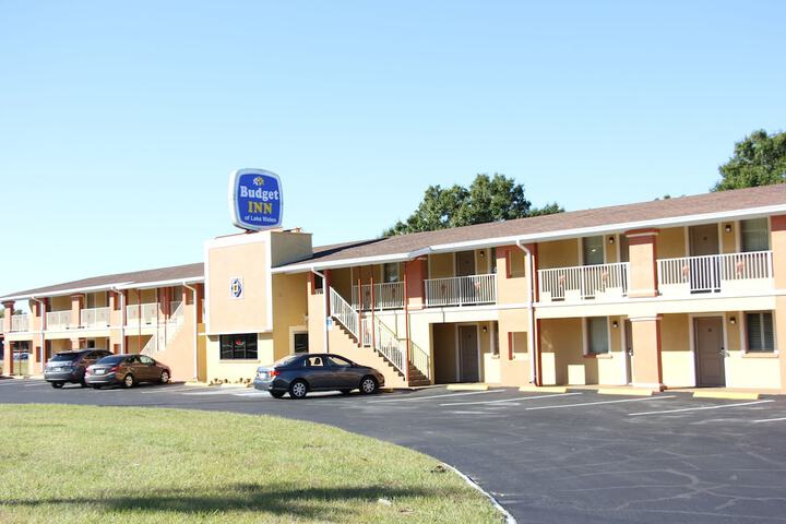 Budget Inn