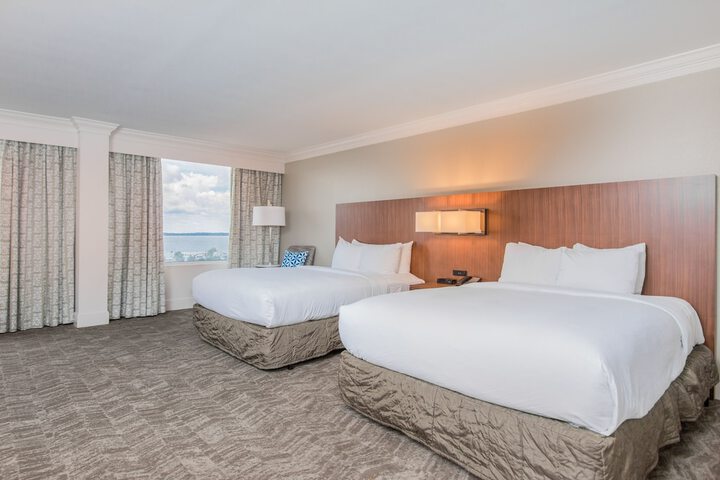 Room 45 of 187