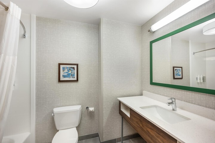 Hampton Inn & Suites Coeur d Alene