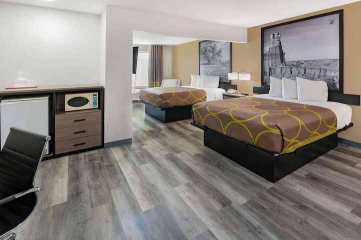Room 29 of 37