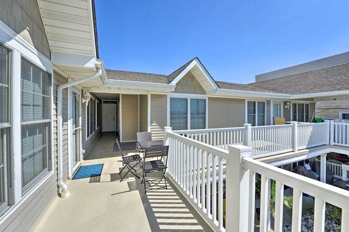 Brigantine Condo - Steps to the Ocean!