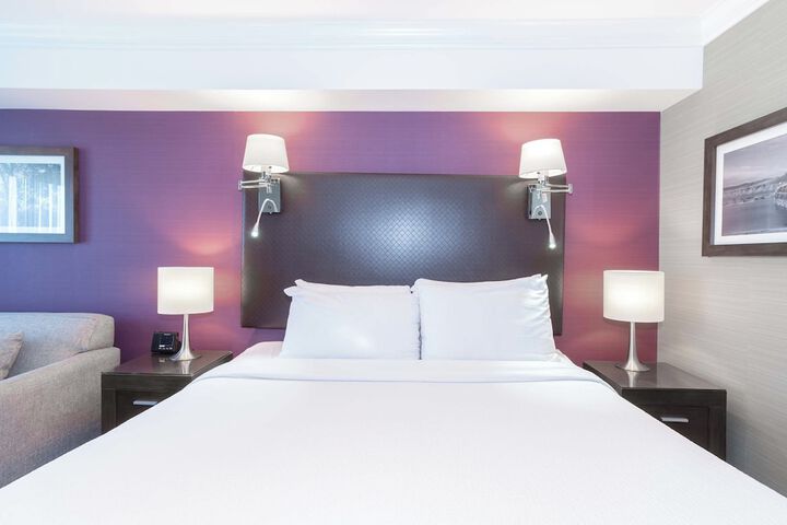 Room 31 of 66