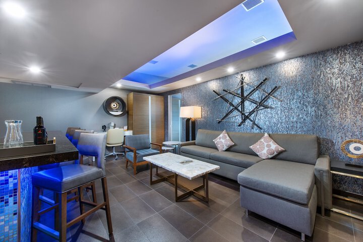 Room 29 of 46