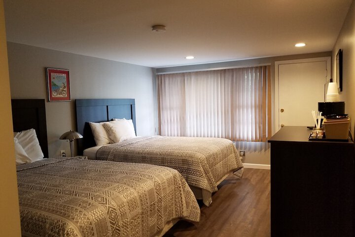 Room 48 of 74