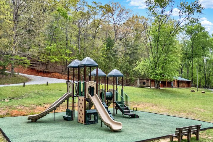 The Villas at Coosawattee River Resort
