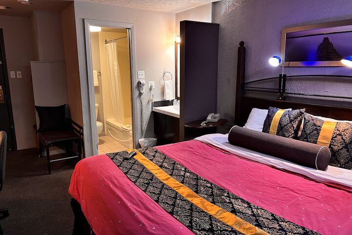 Room 19 of 59