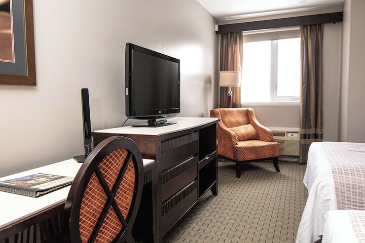 Room 40 of 73