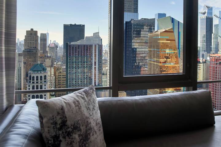 New York Marriott Marquis