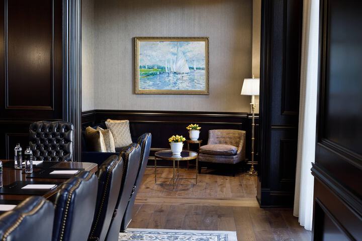 Hotel Carmichael Autograph Collection