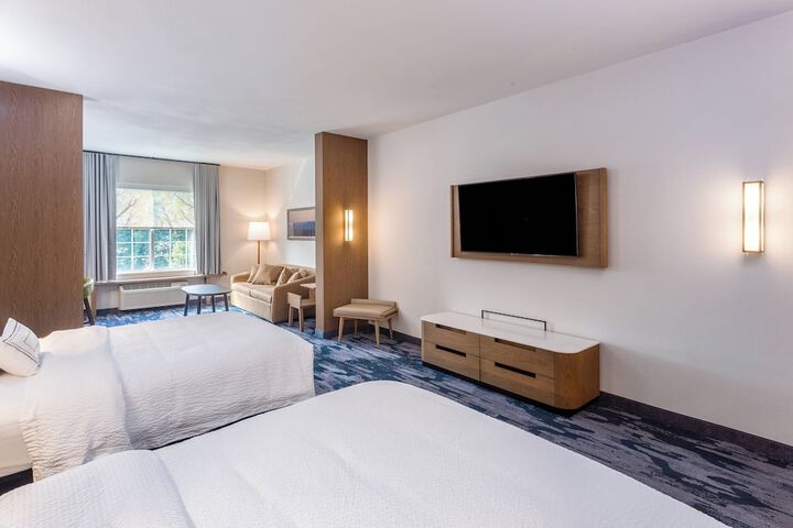 Room 15 of 35
