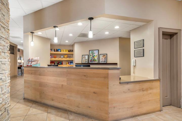 Country Inn & Suites by Radisson Metairie (New Orleans), LA