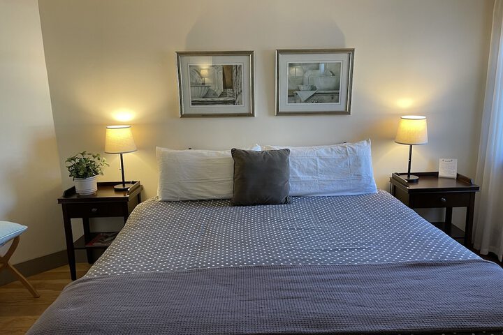 Room 13 of 23