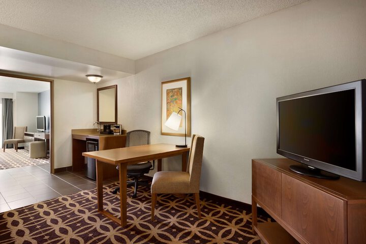 Room 16 of 43