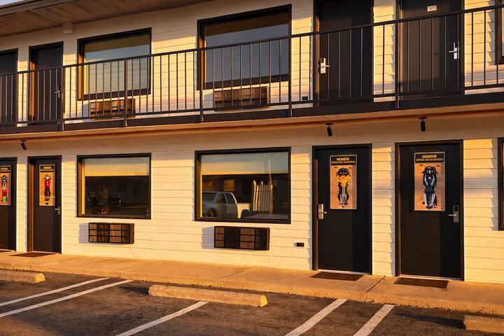 Motorcycle Inn