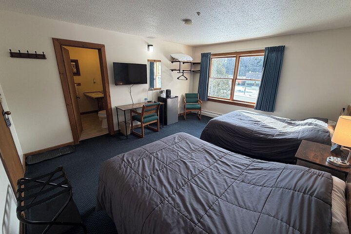 Mountain Sports Inn