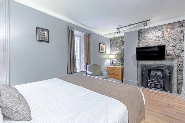 Room 20 of 26