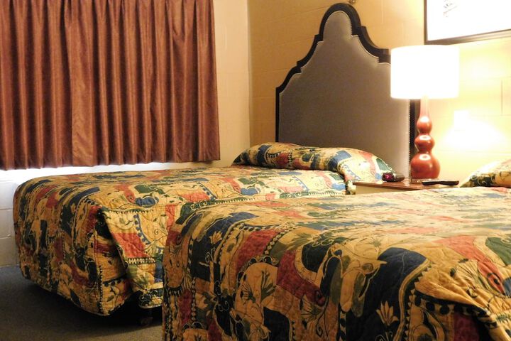 Room 30 of 40