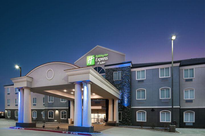 Hotel 6 of 30