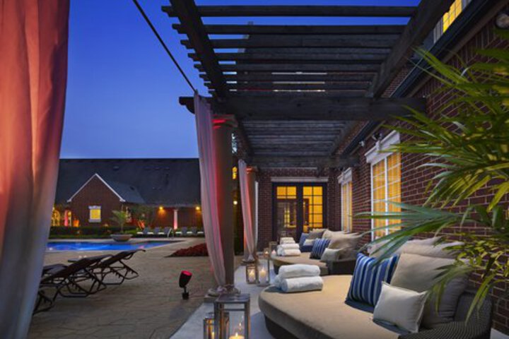 Hotel Exterior 40 of 40