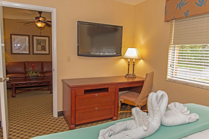 Room 36 of 60