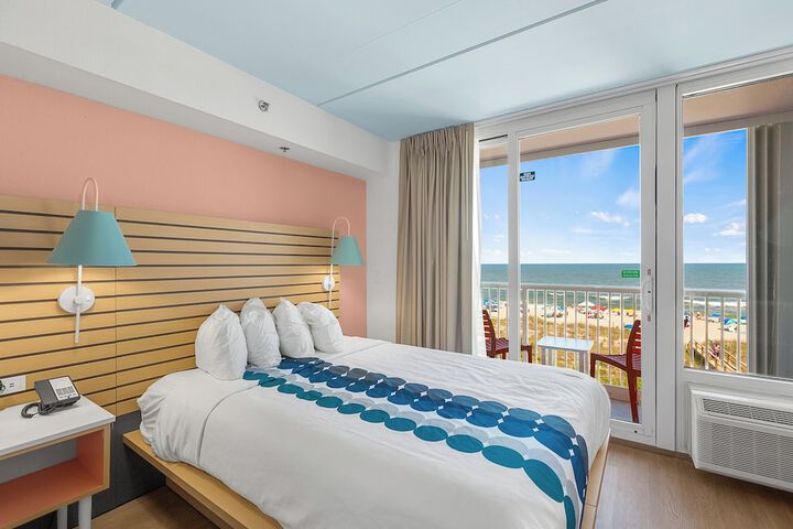 Golden Sands Carolina Beach Oceanfront Tapestry by Hilton
