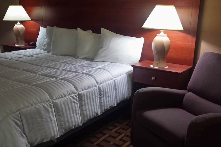 Room 18 of 23